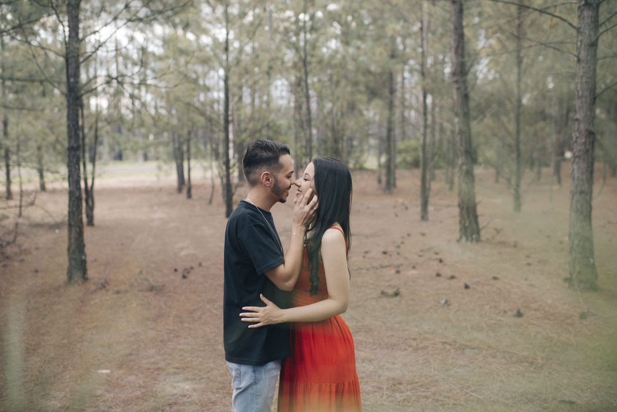 Ensaio em Araras-SP, casal apaixonado, Jonathan Januario, fotografo de Araras, fotografo em limeira, ensaio na montanha, foto na fazenda, aloha fotografias, morro do facao, pico olho d'agua , fotografo em campinas, ensaio em campinas, fotografo de São P