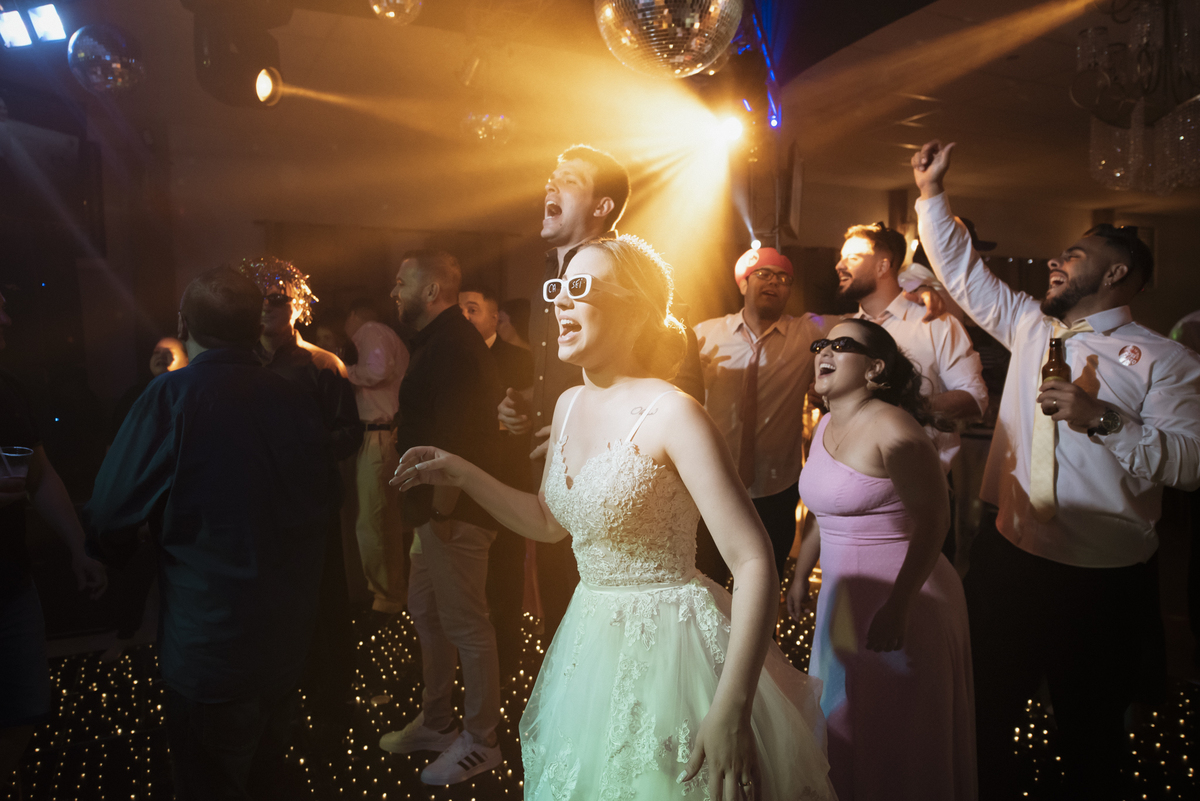 Jonathan Januario fotografia,  fotografo Araras, fotografo limeira, casamento de noite, noiva, vestido de noiva, vestida pra casar, lápis de noiva, casamento chique, casamento na igreja, casamento araras, salao de festa em araras, aloha  fotografias 