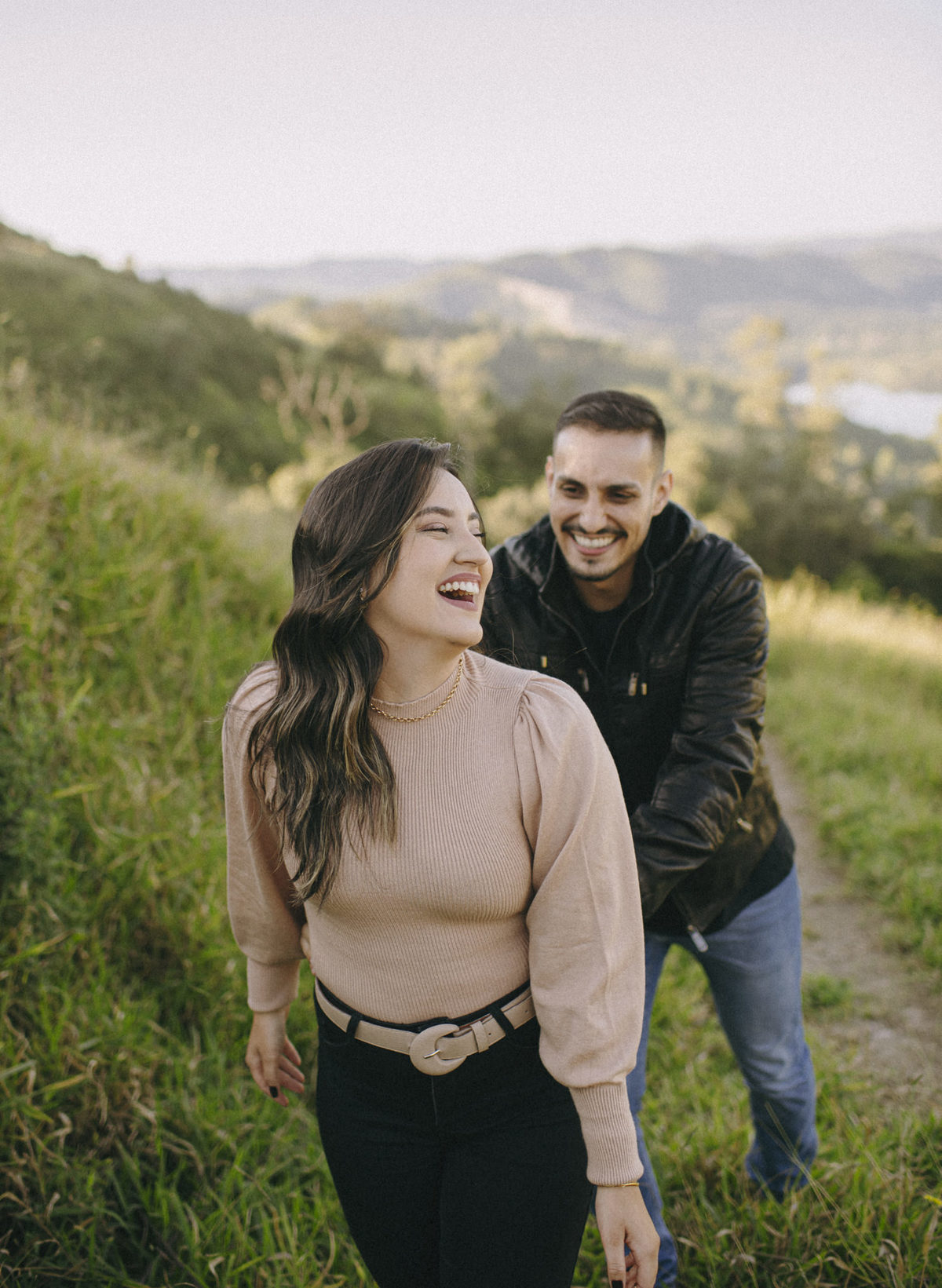 Ensaio em Araras-SP, Jonathan Januario, fotografo de Araras, fotografo em limeira, ensaio na montanha, foto na fazenda, aloha fotografias, morro do capuava, pico olho d'agua , fotografo em campinas, ensaio em campinas, fotografo de São Paulo