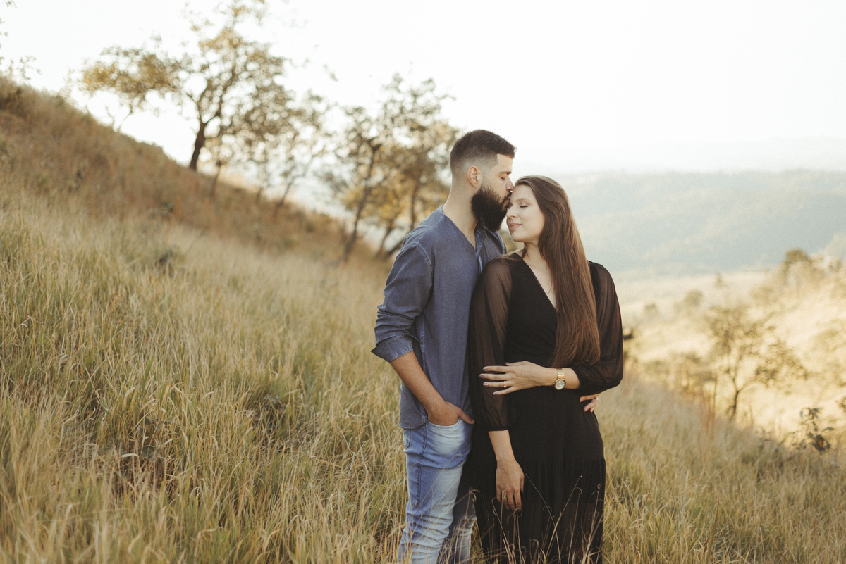 Ensaio em Araras-SP, Morro do Saboo, Jonathan Januario, fotografo de Araras, fotografo em limeira, ensaio na montanha, Ensaio em Sao roque - Sp , aloha fotografias, morro do capuava, fotografo em campinas,  pre wedding morro do saboo, melhor fotografafo