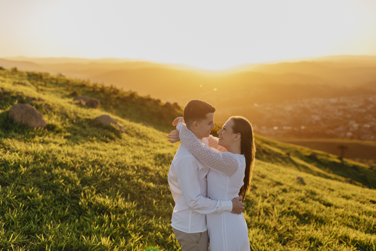 Ensaio em Araras-SP, Jonathan Januario, fotografo de Araras, fotografo em limeira, ensaio na montanha, foto na fazenda, aloha fotografias, morro do capuava, Morro do capuava , fotografo em campinas, ensaio em campinas, Pirapora do bom jesus