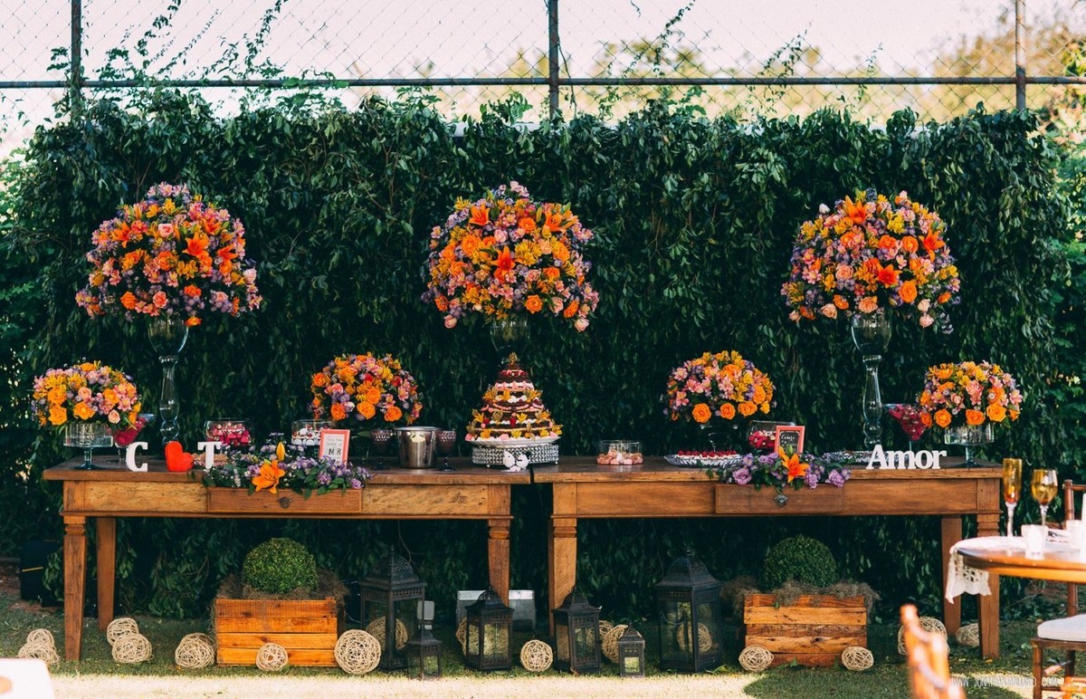 casal apaixonado, natureza, love, amor, Jonathan Januario, foto, fotografia, Araras, leme, limeira,campinas, São Paulo, Rio claro, folk, lifeStyle, montanha, foto na fazenda, casamento de dia, noiva, vestido de noiva, vestida pra casar, lápis de noiva