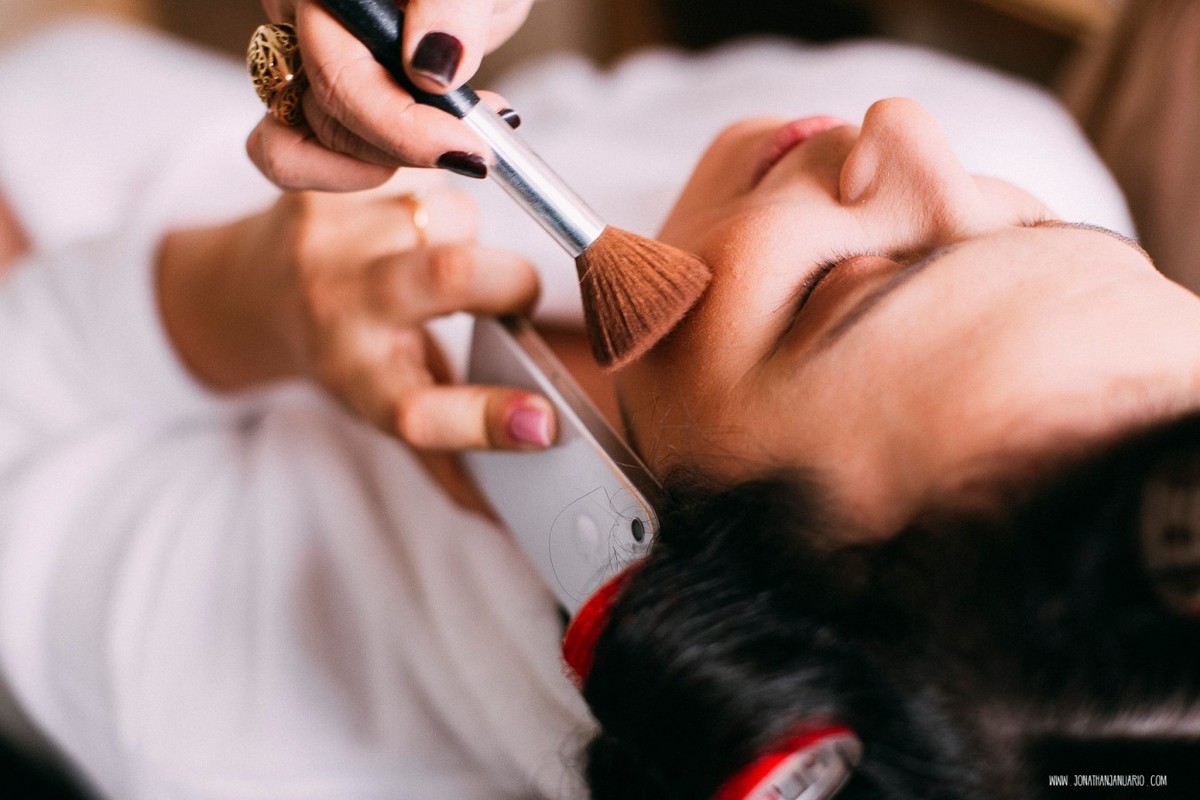 casal apaixonado, natureza, love, amor, Jonathan Januario, foto, fotografia, Araras, leme, limeira,campinas, São Paulo, Rio claro, folk, lifeStyle, montanha, foto na fazenda, casamento de dia, noiva, vestido de noiva, vestida pra casar, lápis de noiva