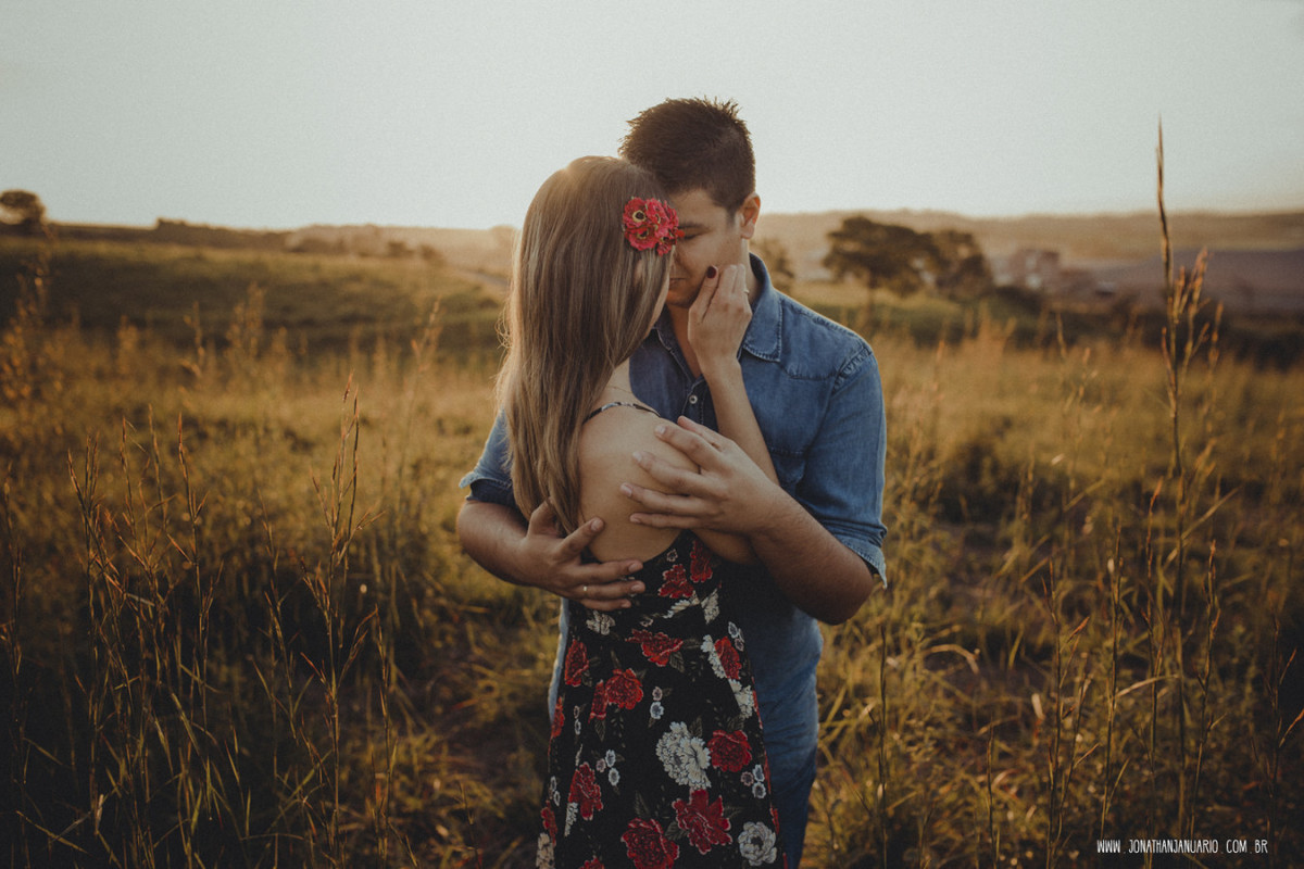Ensaio em Rio Claro-SP, casal apaixonado, natureza - love, amor, casal, Jonathan Januario, foto, fotografia, Araras, leme, limeira,campinas, São Paulo, folk, lifeStyle, Vsco, montanha, foto na fazenda, 