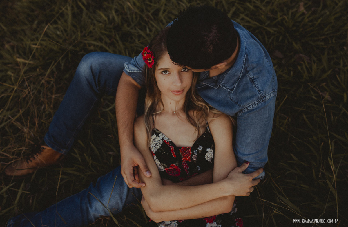 Ensaio em Rio Claro-SP, casal apaixonado, natureza - love, amor, casal, Jonathan Januario, foto, fotografia, Araras, leme, limeira,campinas, São Paulo, folk, lifeStyle, Vsco, montanha, foto na fazenda, 