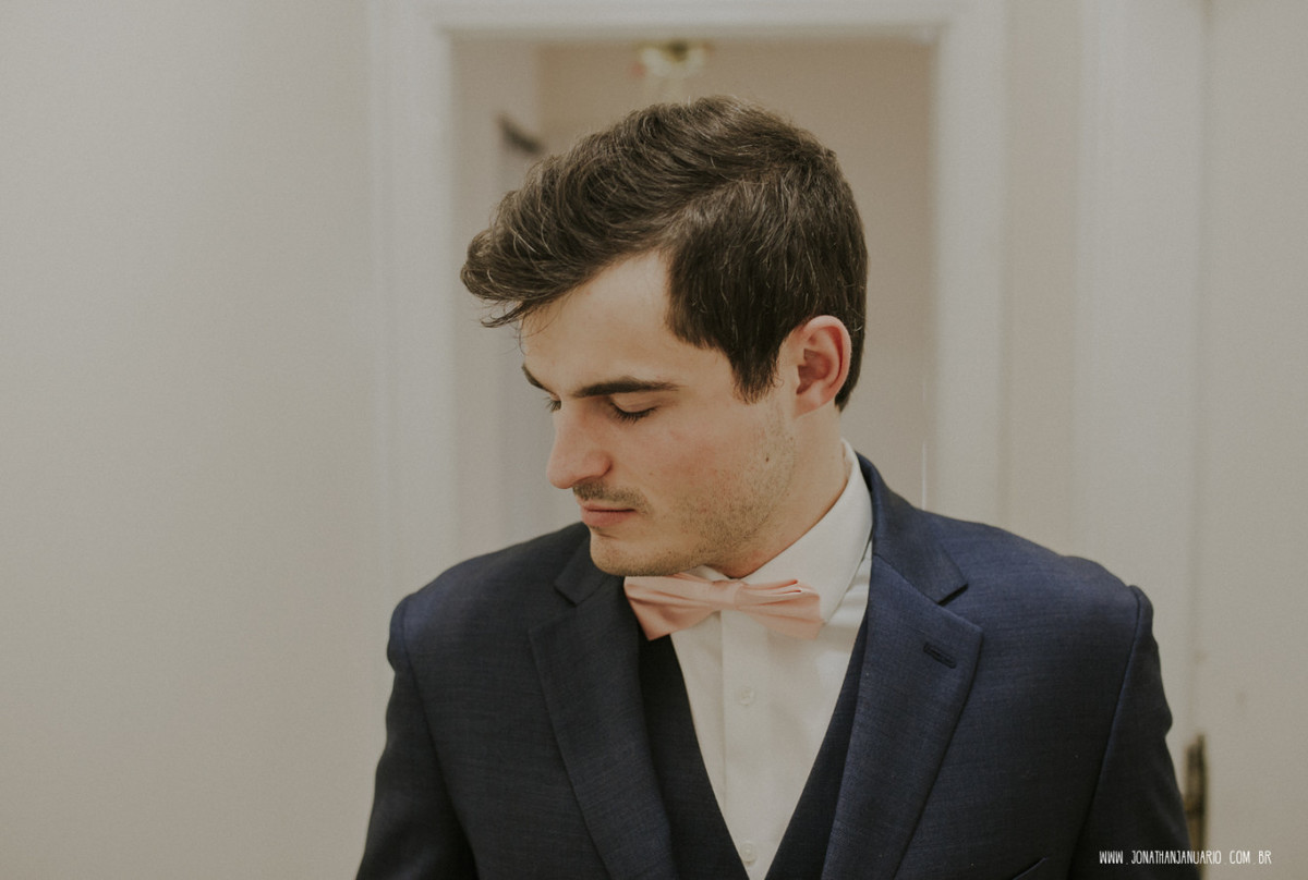 casal apaixonado, natureza, love, amor, Jonathan Januario, foto, fotografia, Araras, leme, limeira,campinas, São Paulo, Rio claro, folk, lifeStyle, montanha, foto na fazenda, casamento de noite, noiva, vestido de noiva, vestida pra casar, lápis de noiva

