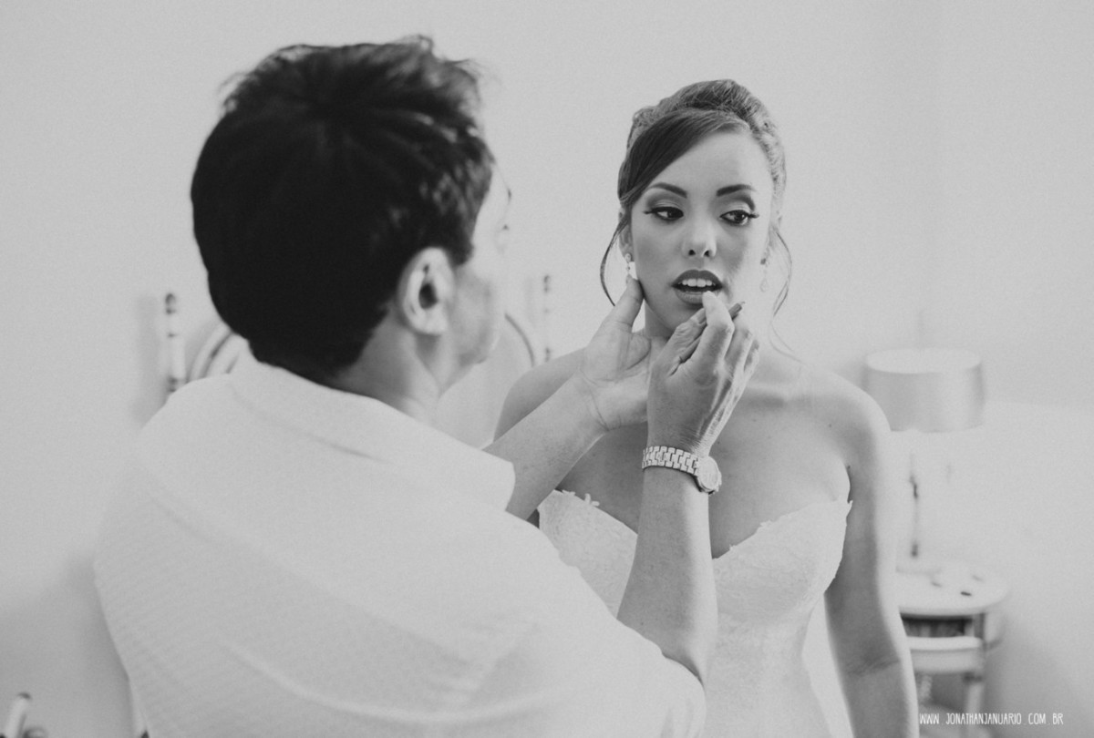 casal apaixonado, natureza, love, amor, Jonathan Januario, foto, fotografia, Araras, leme, limeira,campinas, São Paulo, Rio claro, folk, lifeStyle, montanha, foto na fazenda, casamento de noite, noiva, vestido de noiva, vestida pra casar, lápis de noiva

