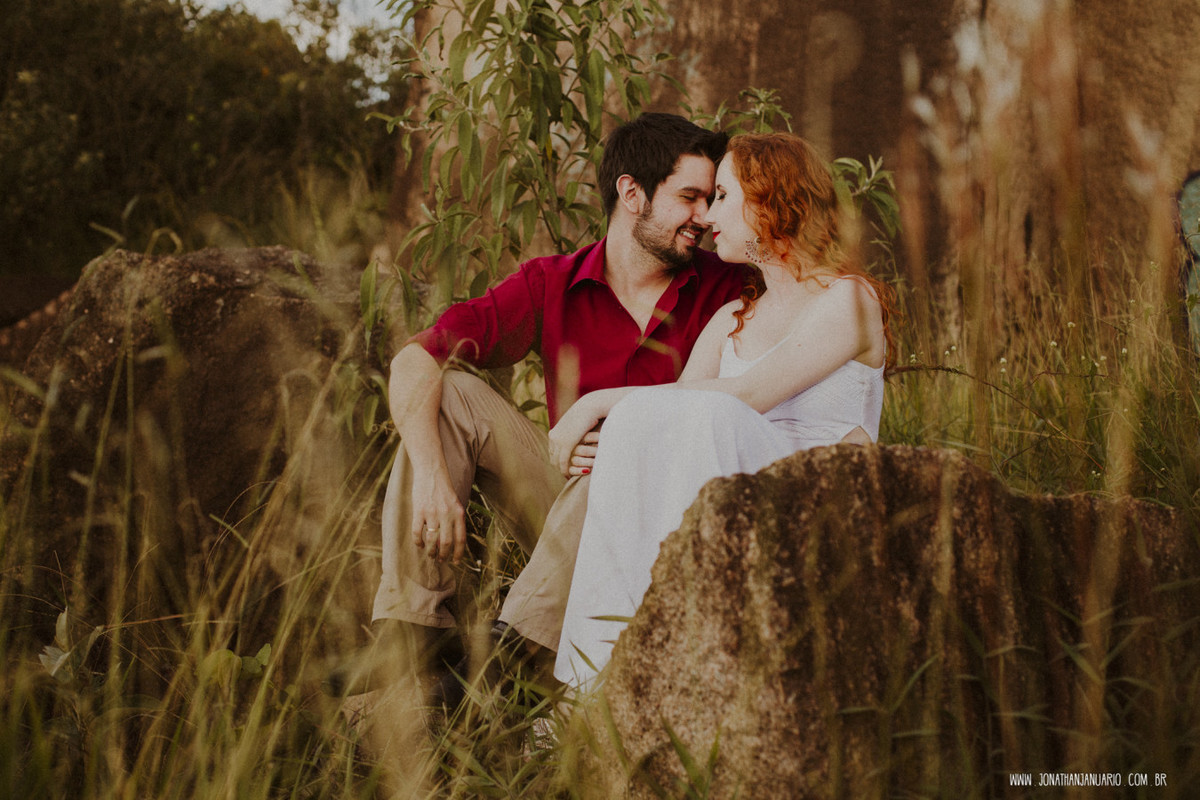 Ensaio em Rio Claro-SP, casal apaixonado, natureza - love, amor, casal, Jonathan Januario, foto, fotografia, Araras, leme, limeira,campinas, São Paulo, folk, lifeStyle, Vsco, montanha, foto na fazenda, 