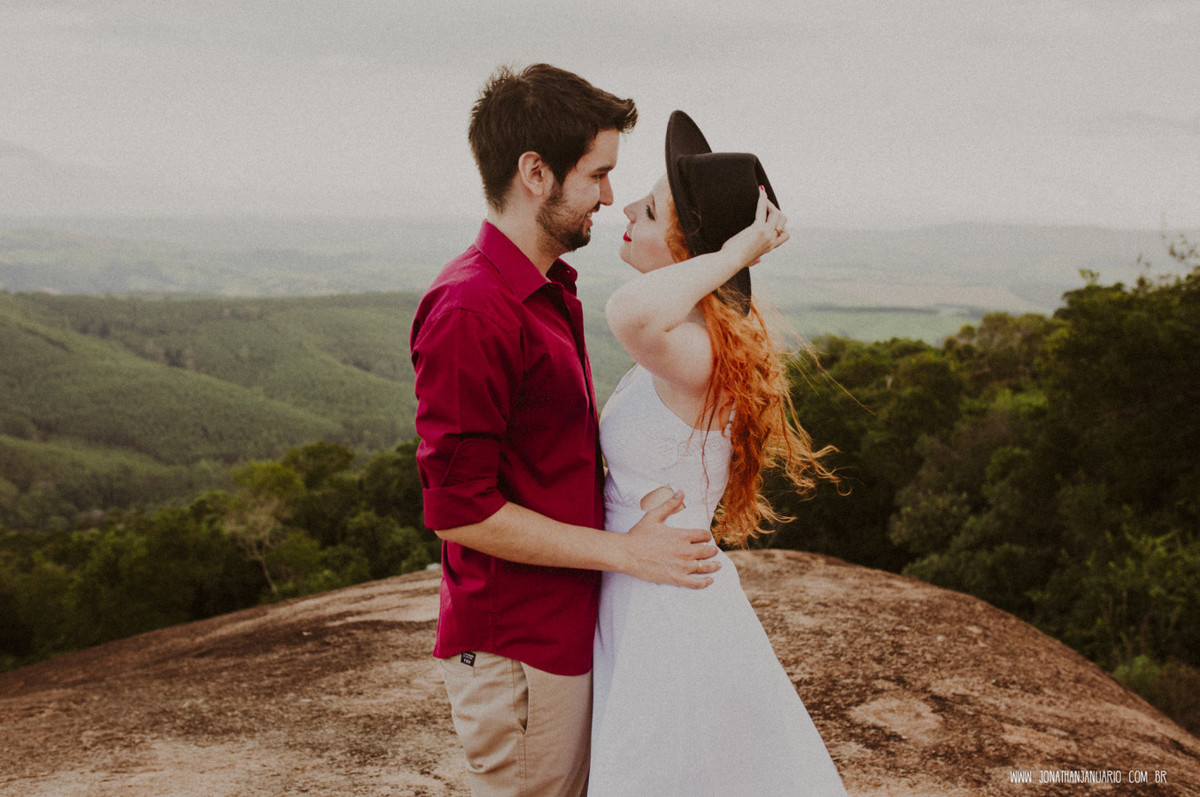 Ensaio em Rio Claro-SP, casal apaixonado, natureza - love, amor, casal, Jonathan Januario, foto, fotografia, Araras, leme, limeira,campinas, São Paulo, folk, lifeStyle, Vsco, montanha, foto na fazenda, 