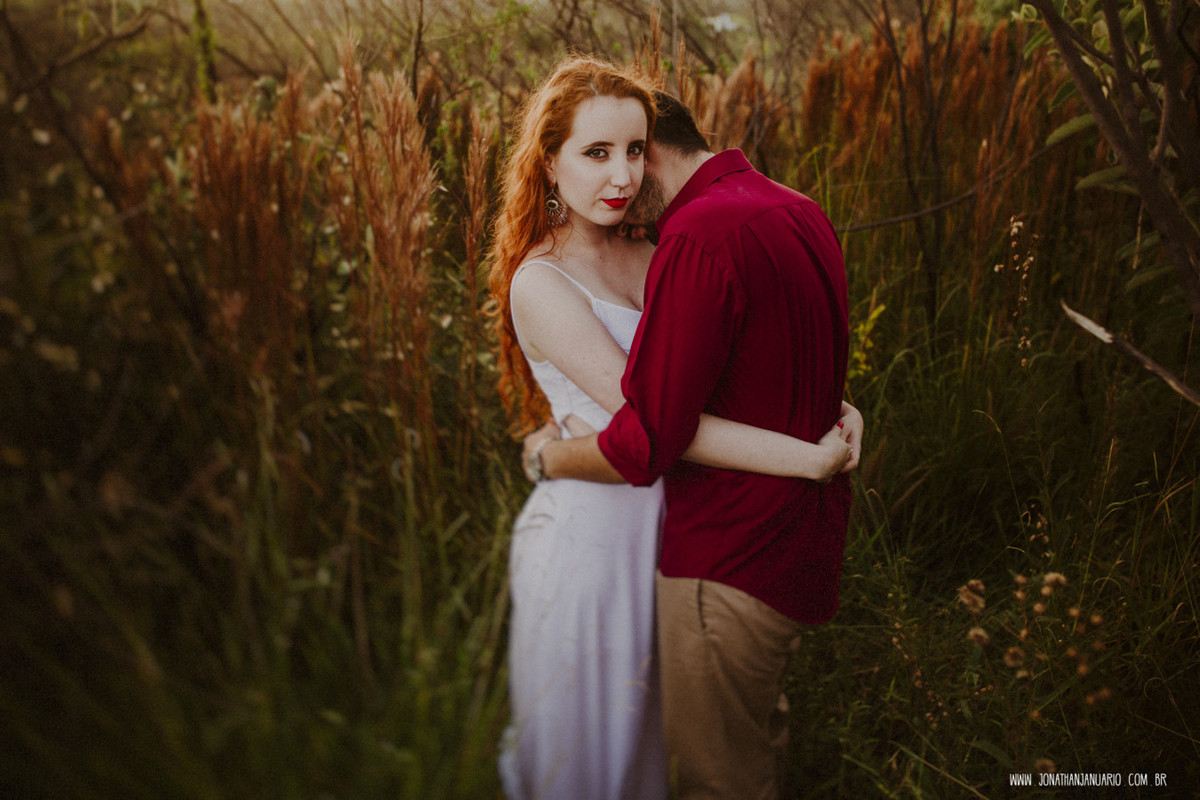 Ensaio em Rio Claro-SP, casal apaixonado, natureza - love, amor, casal, Jonathan Januario, foto, fotografia, Araras, leme, limeira,campinas, São Paulo, folk, lifeStyle, Vsco, montanha, foto na fazenda, 