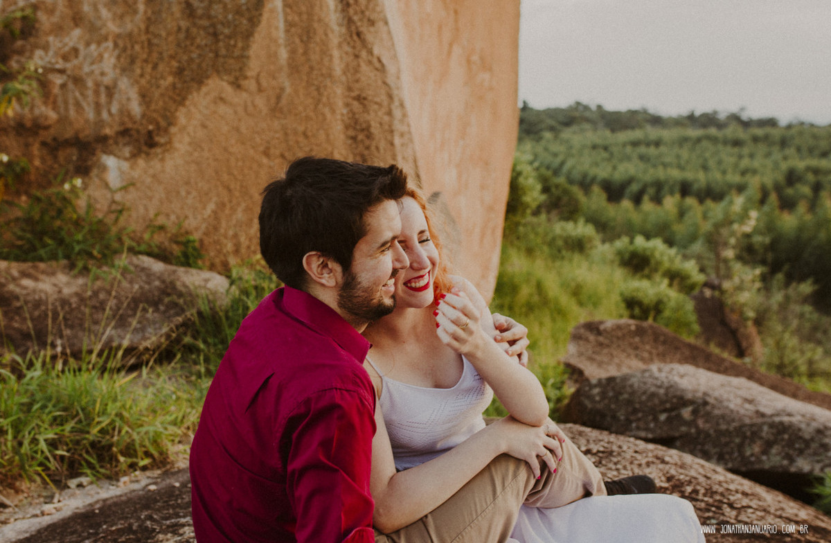 Ensaio em Rio Claro-SP, casal apaixonado, natureza - love, amor, casal, Jonathan Januario, foto, fotografia, Araras, leme, limeira,campinas, São Paulo, folk, lifeStyle, Vsco, montanha, foto na fazenda, 