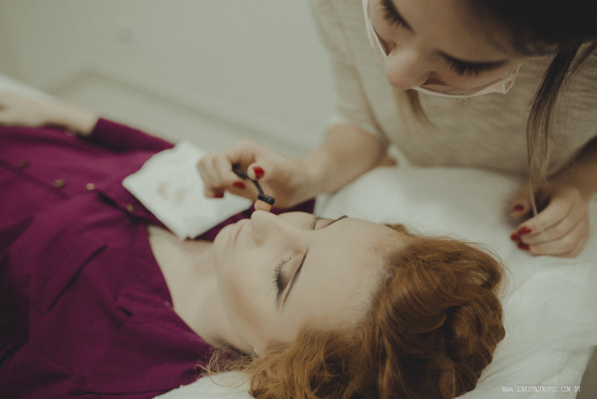 casal apaixonado, natureza, love, amor, Jonathan Januario, foto, fotografia, Araras, leme, limeira,campinas, São Paulo, Rio claro, folk, lifeStyle, montanha, foto na fazenda, casamento de noite, noiva, vestido de noiva, vestida pra casar, lápis de noiva