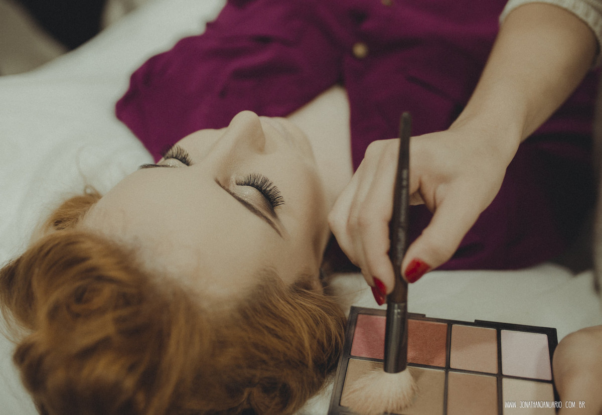 casal apaixonado, natureza, love, amor, Jonathan Januario, foto, fotografia, Araras, leme, limeira,campinas, São Paulo, Rio claro, folk, lifeStyle, montanha, foto na fazenda, casamento de noite, noiva, vestido de noiva, vestida pra casar, lápis de noiva