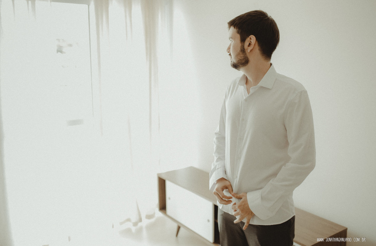 casal apaixonado, natureza, love, amor, Jonathan Januario, foto, fotografia, Araras, leme, limeira,campinas, São Paulo, Rio claro, folk, lifeStyle, montanha, foto na fazenda, casamento de noite, noiva, vestido de noiva, vestida pra casar, lápis de noiva