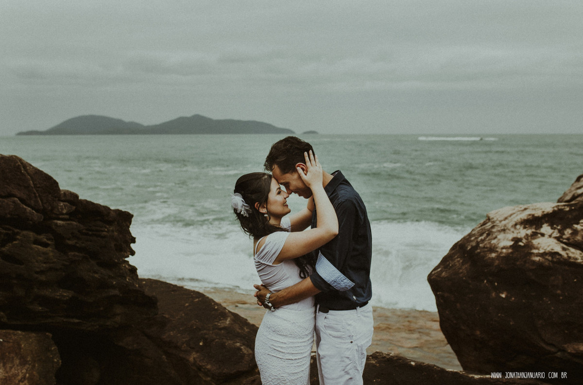 Ensaio em Rio Claro-SP, casal apaixonado, natureza - love, amor, casal, Jonathan Januario, foto, fotografia, Araras, leme, limeira,campinas, São Paulo, folk, lifeStyle, Vsco, montanha, foto na fazenda, praia,ubatuba