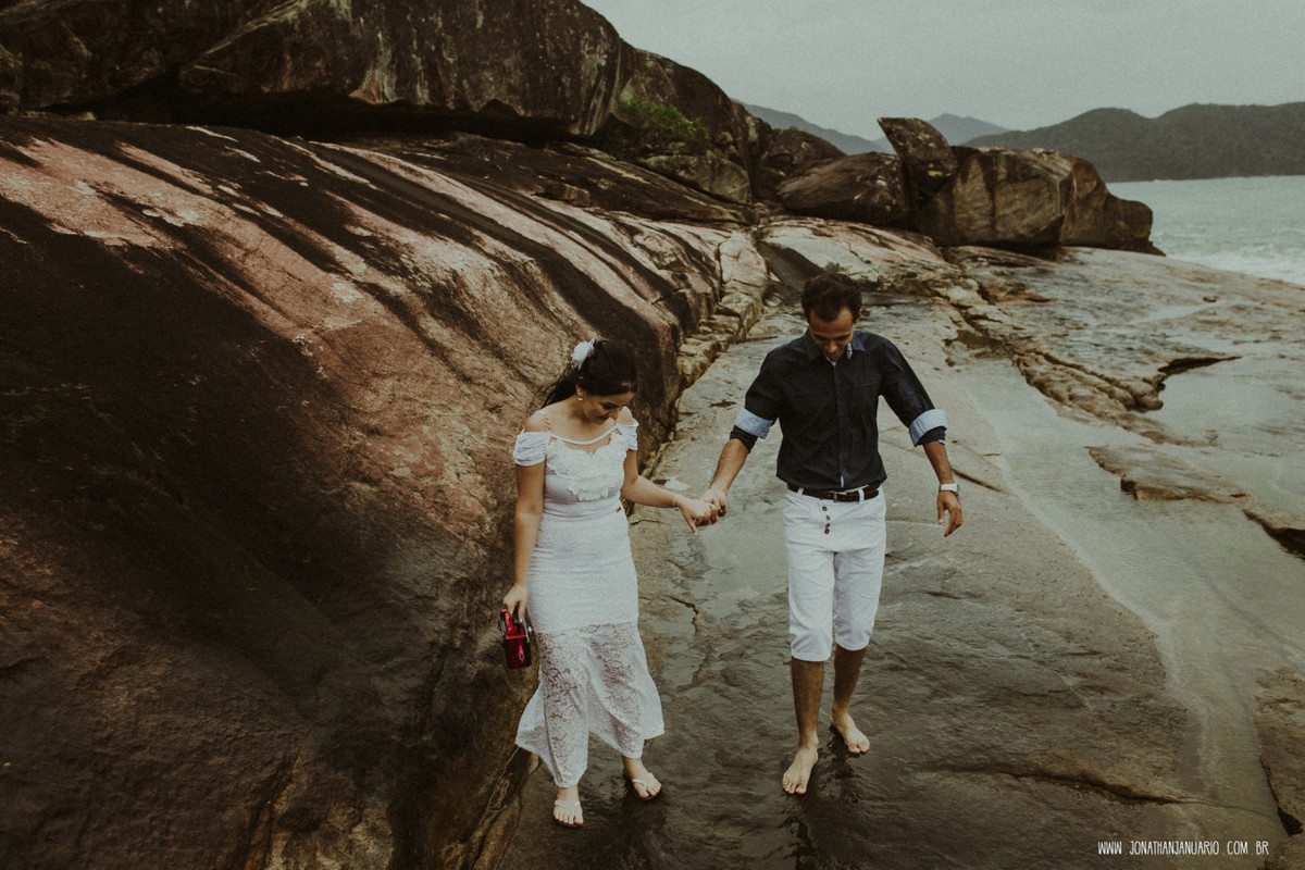 Ensaio em Rio Claro-SP, casal apaixonado, natureza - love, amor, casal, Jonathan Januario, foto, fotografia, Araras, leme, limeira,campinas, São Paulo, folk, lifeStyle, Vsco, montanha, foto na fazenda, praia,ubatuba