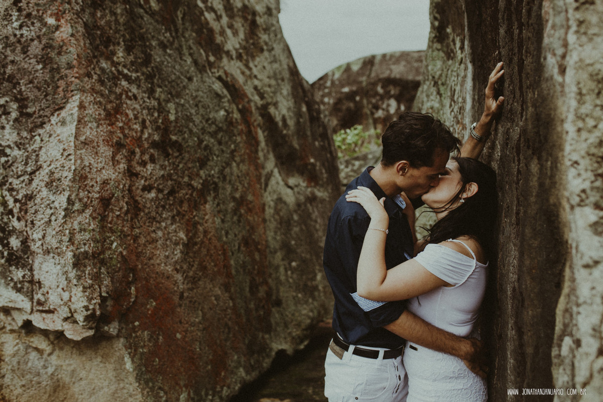 Ensaio em Rio Claro-SP, casal apaixonado, natureza - love, amor, casal, Jonathan Januario, foto, fotografia, Araras, leme, limeira,campinas, São Paulo, folk, lifeStyle, Vsco, montanha, foto na fazenda, praia,ubatuba