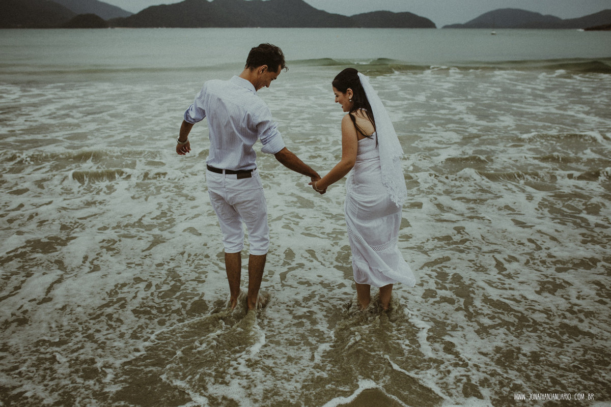 Ensaio em Rio Claro-SP, casal apaixonado, natureza - love, amor, casal, Jonathan Januario, foto, fotografia, Araras, leme, limeira,campinas, São Paulo, folk, lifeStyle, Vsco, montanha, foto na fazenda, praia,ubatuba
