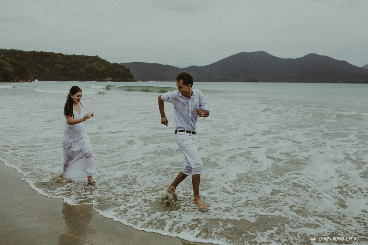 Ensaio em Rio Claro-SP, casal apaixonado, natureza - love, amor, casal, Jonathan Januario, foto, fotografia, Araras, leme, limeira,campinas, São Paulo, folk, lifeStyle, Vsco, montanha, foto na fazenda, praia,ubatuba