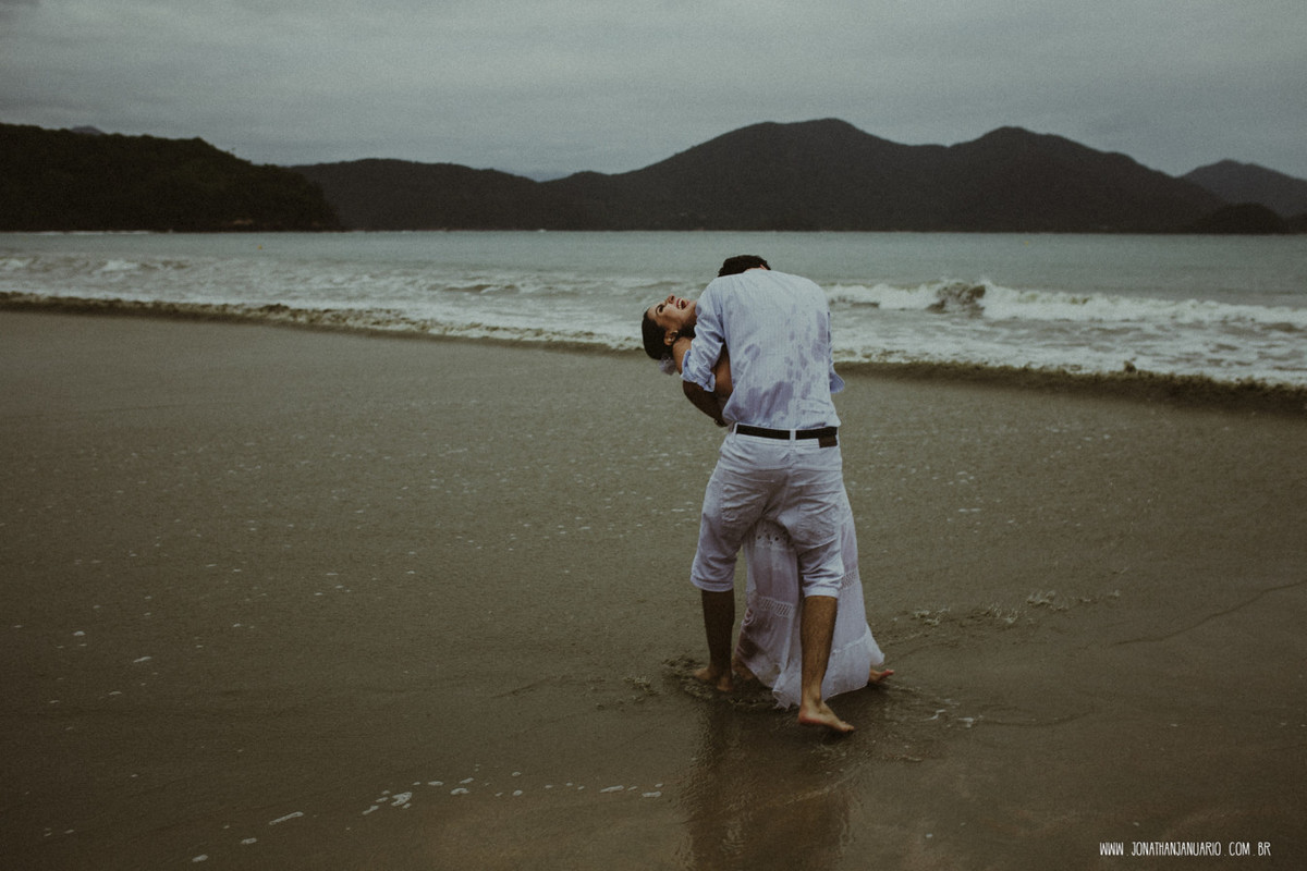 Ensaio em Rio Claro-SP, casal apaixonado, natureza - love, amor, casal, Jonathan Januario, foto, fotografia, Araras, leme, limeira,campinas, São Paulo, folk, lifeStyle, Vsco, montanha, foto na fazenda, praia,ubatuba