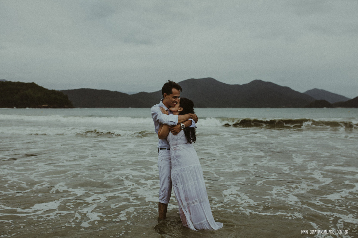Ensaio em Rio Claro-SP, casal apaixonado, natureza - love, amor, casal, Jonathan Januario, foto, fotografia, Araras, leme, limeira,campinas, São Paulo, folk, lifeStyle, Vsco, montanha, foto na fazenda, praia,ubatuba