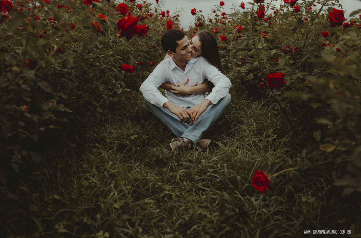 Ensaio em Rio Claro-SP, casal apaixonado, natureza - love, amor, casal, Jonathan Januario, foto, fotografia, Araras, leme, limeira,campinas, São Paulo, folk, lifeStyle, Vsco, montanha, foto na fazenda,Holambra,cidade das flores