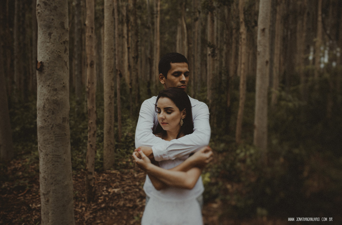 Ensaio em Rio Claro-SP, casal apaixonado, natureza - love, amor, casal, Jonathan Januario, foto, fotografia, Araras, leme, limeira,campinas, São Paulo, folk, lifeStyle, Vsco, montanha, foto na fazenda,Holambra,cidade das flores