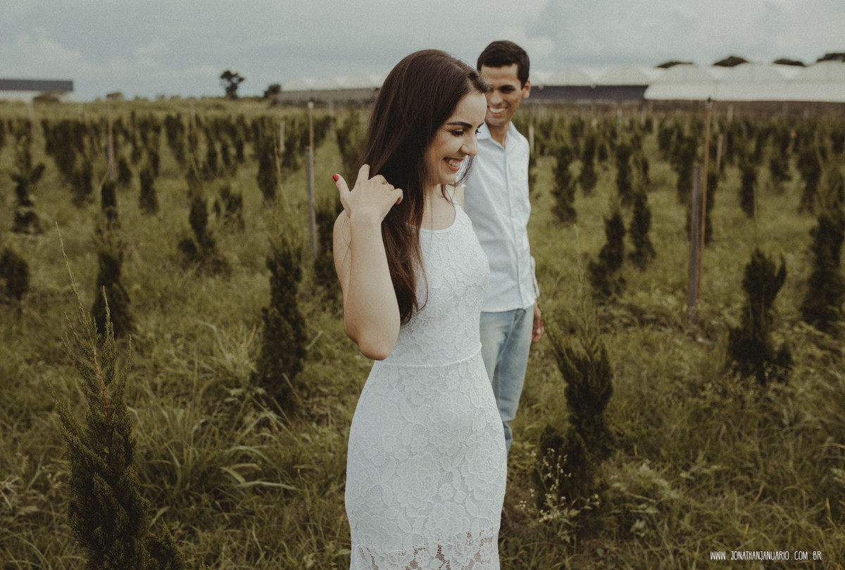 Ensaio em Rio Claro-SP, casal apaixonado, natureza - love, amor, casal, Jonathan Januario, foto, fotografia, Araras, leme, limeira,campinas, São Paulo, folk, lifeStyle, Vsco, montanha, foto na fazenda,Holambra,cidade das flores