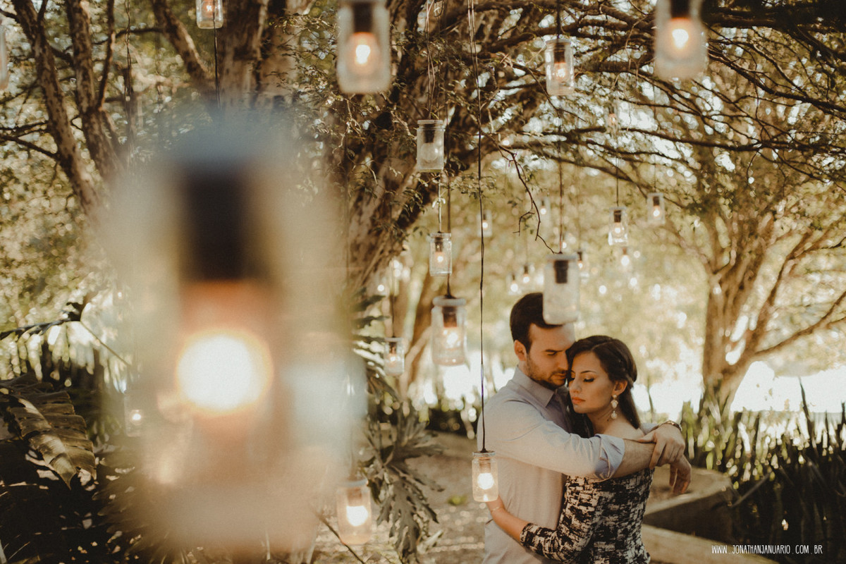 Ensaio em Rio Claro-SP, casal apaixonado, natureza - love, amor, casal, Jonathan Januario, foto, fotografia, Araras, leme, limeira,campinas, São Paulo, folk, lifeStyle, Vsco, montanha, foto em arvores, Fazenda, Luzes 