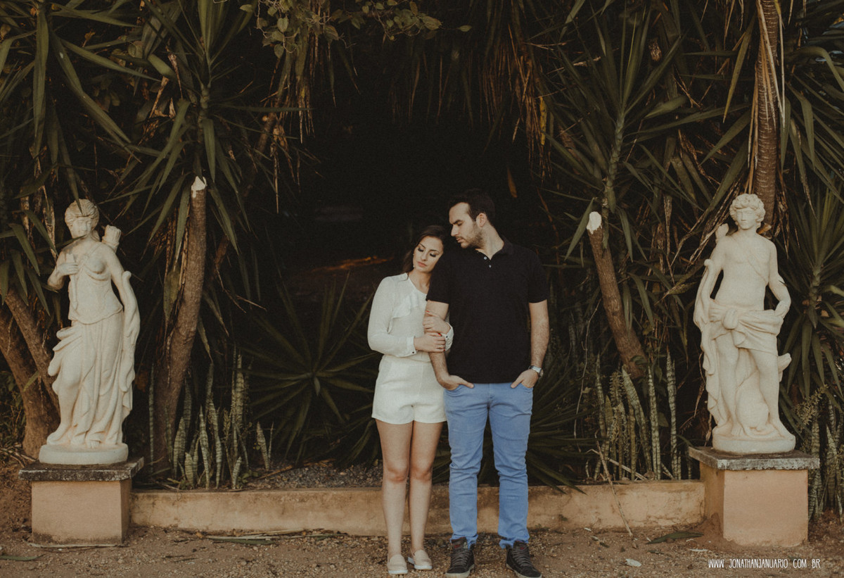 Ensaio em Rio Claro-SP, casal apaixonado, natureza - love, amor, casal, Jonathan Januario, foto, fotografia, Araras, leme, limeira,campinas, São Paulo, folk, lifeStyle, Vsco, montanha, foto em arvores, Fazenda, Luzes 