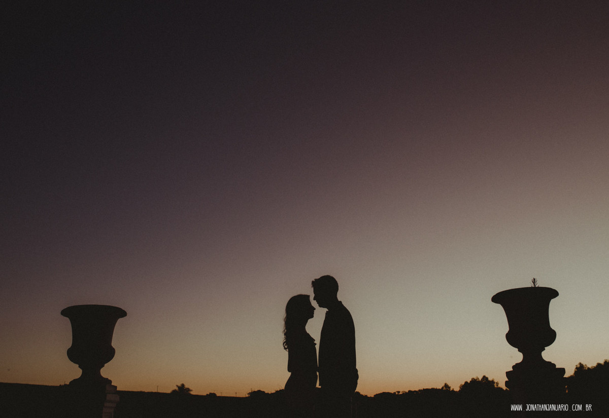Ensaio em Rio Claro-SP, casal apaixonado, natureza - love, amor, casal, Jonathan Januario, foto, fotografia, Araras, leme, limeira,campinas, São Paulo, folk, lifeStyle, Vsco, montanha, foto em arvores, Fazenda, Luzes 