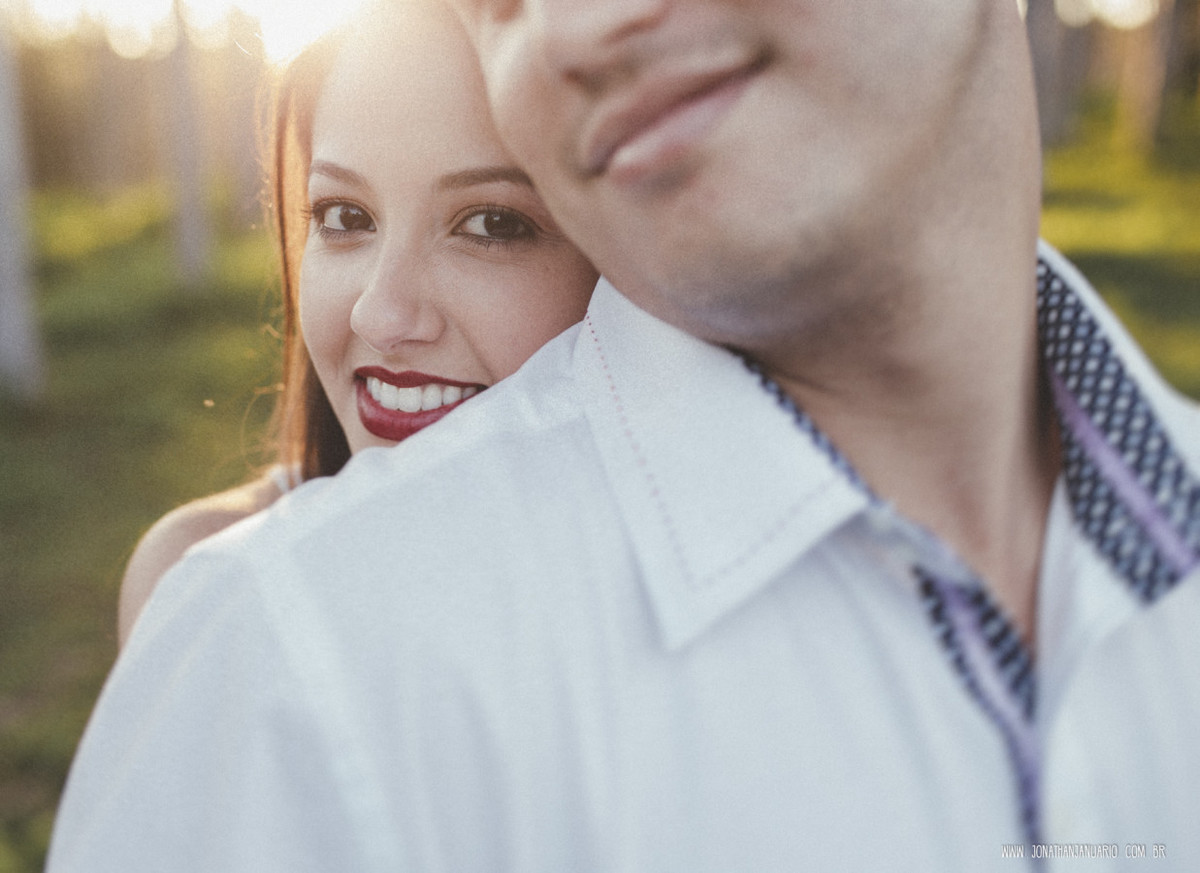 Ensaio em Rio Claro-SP, casal apaixonado, natureza - love, amor, casal, Jonathan Januario, foto, fotografia, Araras, leme, limeira,campinas, São Paulo, folk, lifeStyle, Vsco, montanha, foto em arvores,