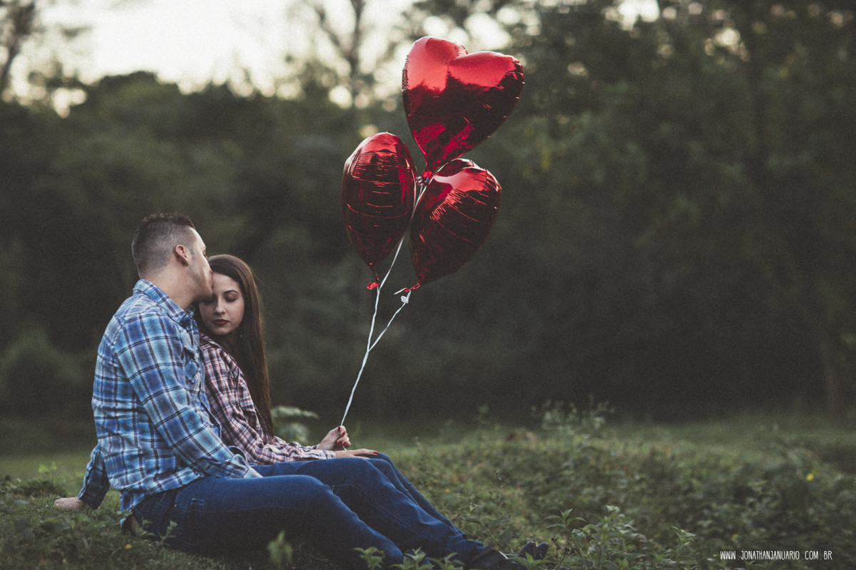 Ensaio em Rio Claro-SP, casal apaixonado, natureza - love, amor, casal, Jonathan Januario, foto, fotografia, Araras, leme, limeira,campinas, São Paulo, folk, lifeStyle, Vsco, montanha, foto em arvores,