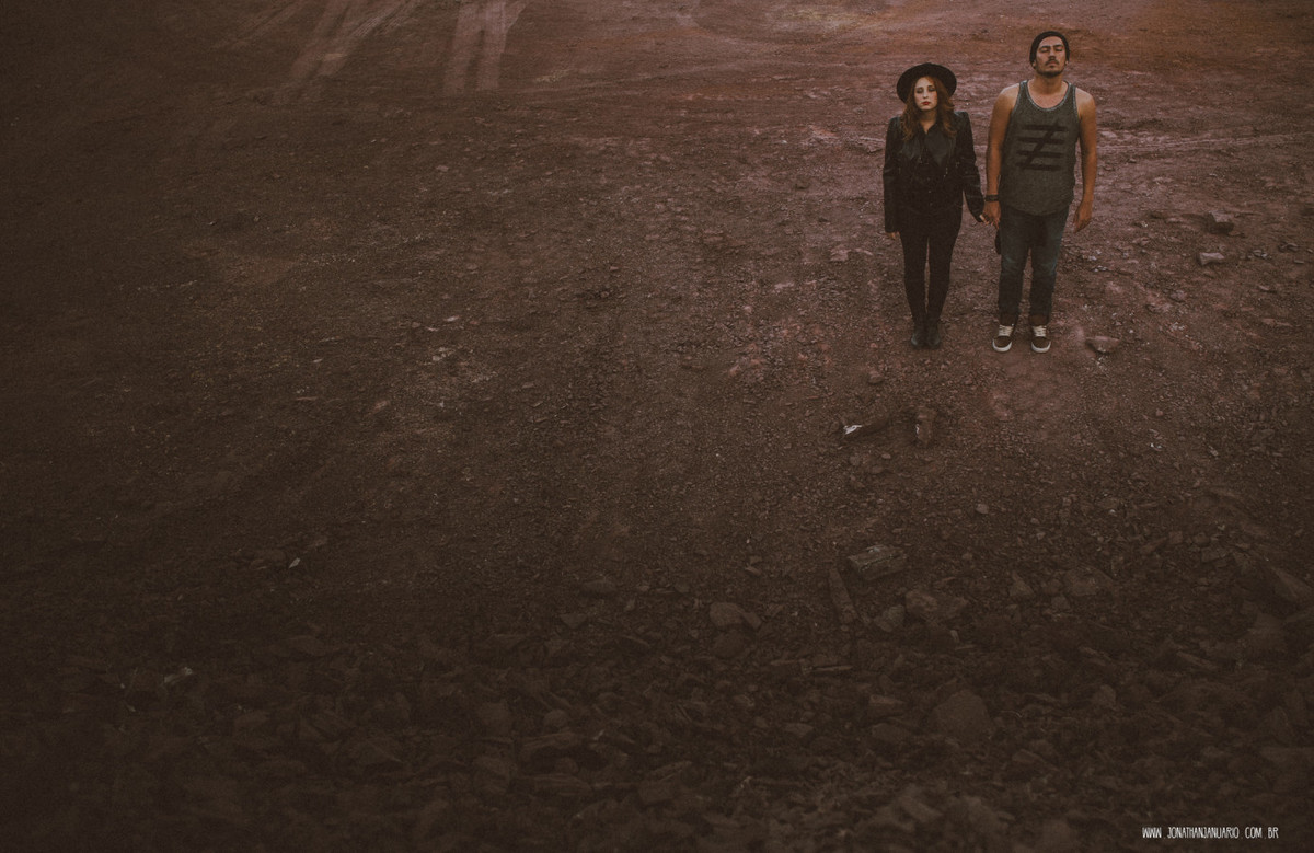 Ensaio em Rio Claro-SP, casal apaixonado, natureza - love, amor, casal, Jonathan Januario, foto, fotografia, Araras, leme, limeira,campinas, São Paulo, folk, lifeStyle, Vsco, montanha, foto em arvores,