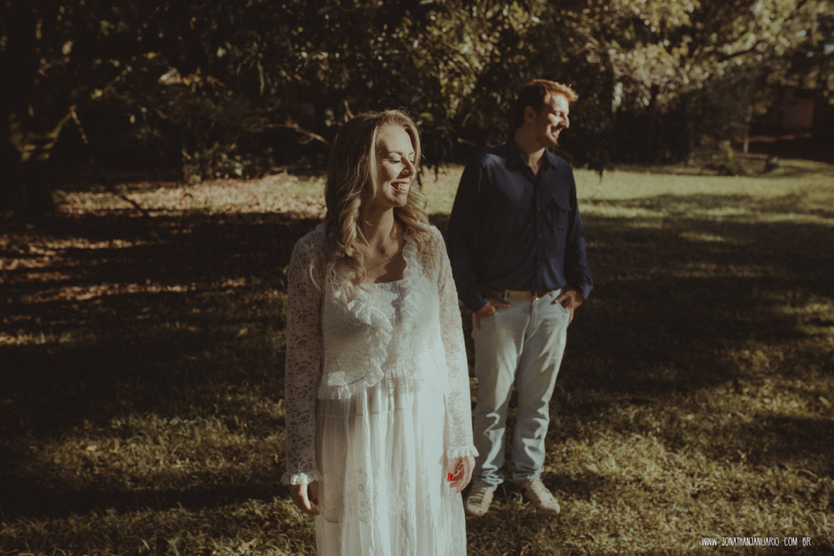 Ensaio em Rio Claro-SP, casal apaixonado, natureza - love, amor, casal, Jonathan Januario, foto, fotografia, Araras, leme, limeira,campinas, São Paulo, folk, lifeStyle, Vsco, montanha, foto na fazenda