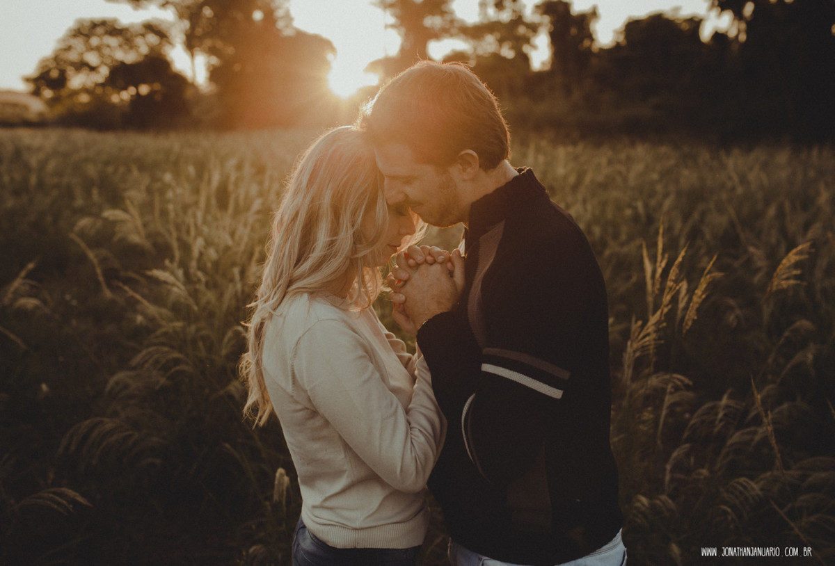 Ensaio em Rio Claro-SP, casal apaixonado, natureza - love, amor, casal, Jonathan Januario, foto, fotografia, Araras, leme, limeira,campinas, São Paulo, folk, lifeStyle, Vsco, montanha, foto na fazenda