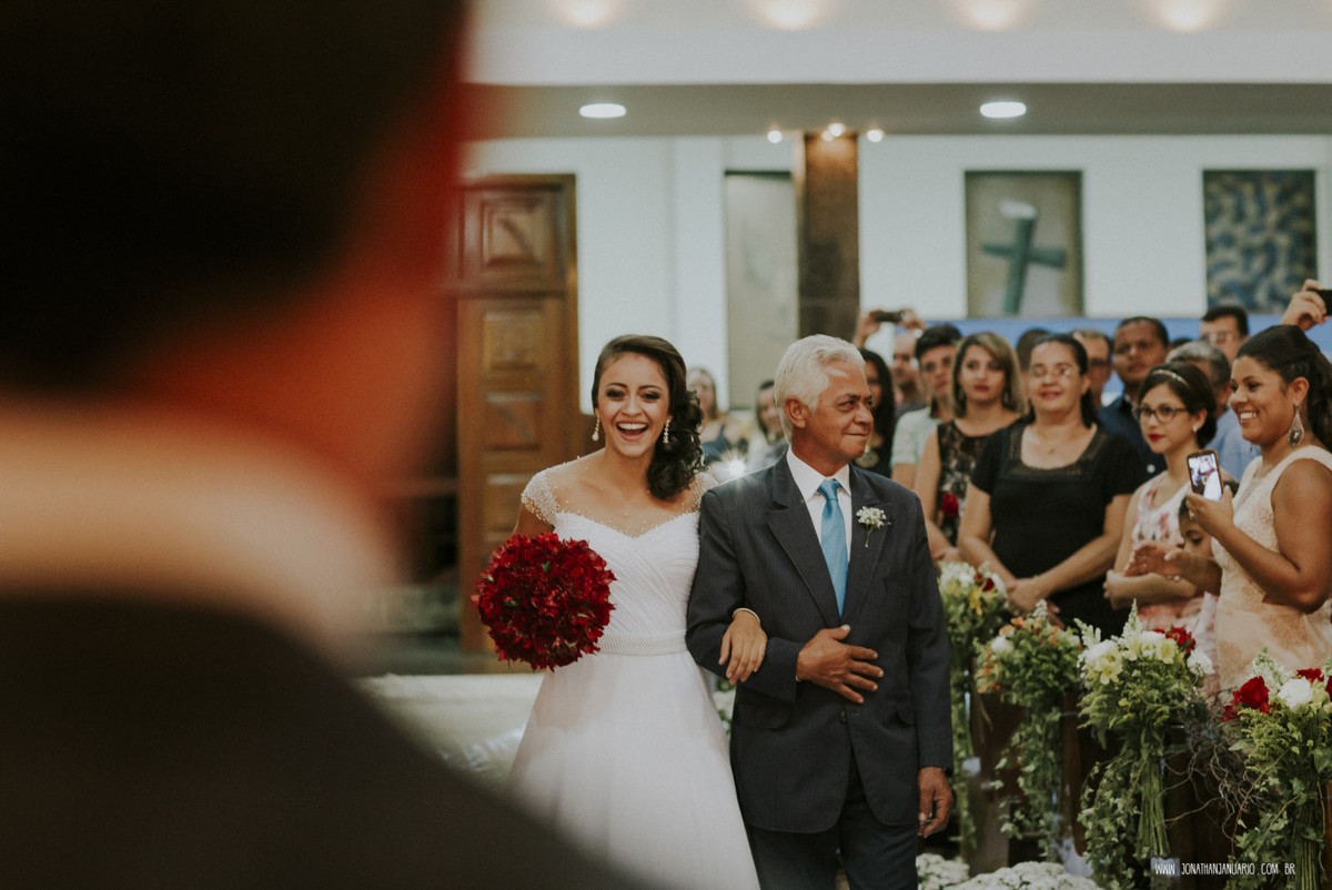 casal apaixonado, natureza, love, amor, Jonathan Januario, foto, fotografia, Araras, leme, limeira,campinas, São Paulo, Rio claro, folk, lifeStyle, montanha, foto na fazenda, casamento de noite, noiva, vestido de noiva, vestida pra casar, lápis de noiva