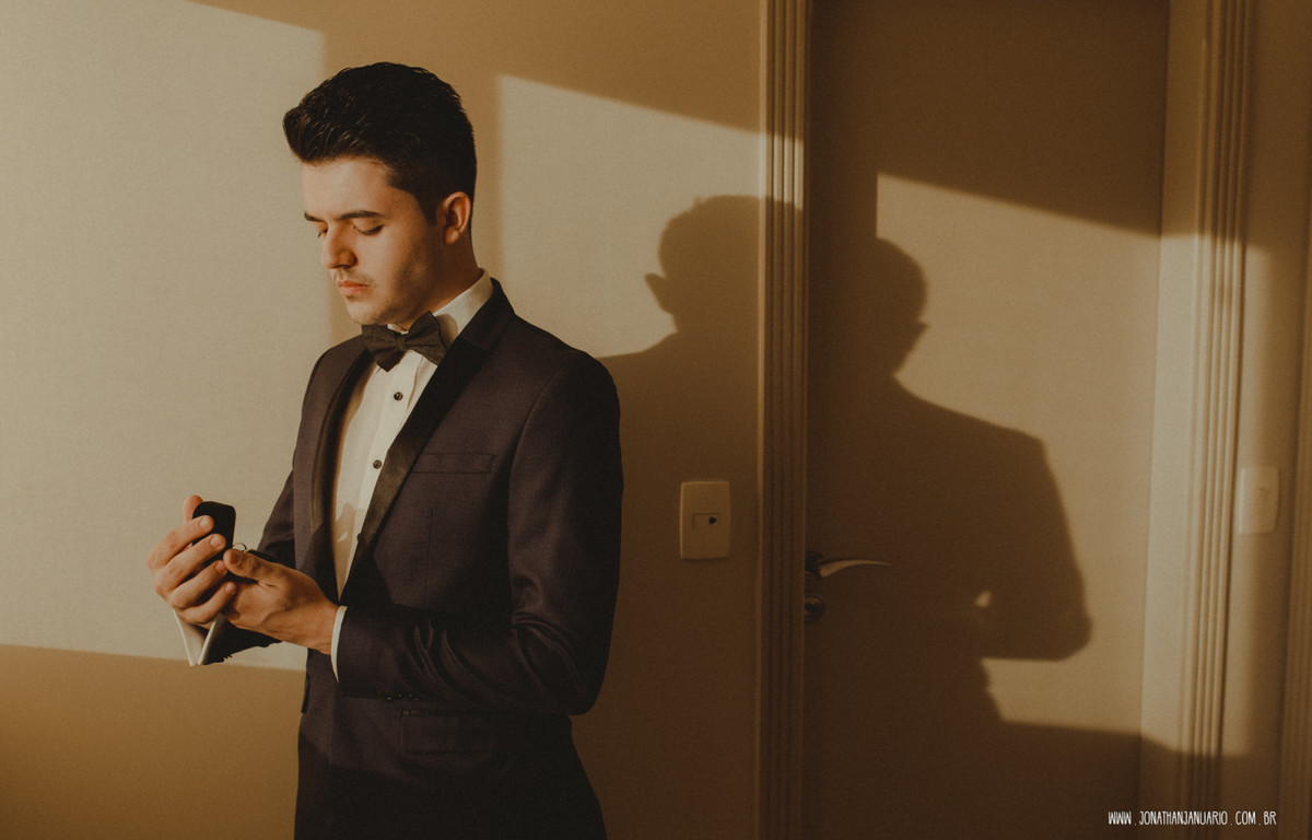 casal apaixonado, natureza, love, amor, Jonathan Januario, foto, fotografia, Araras, leme, limeira,campinas, São Paulo, Rio claro, folk, lifeStyle, montanha, foto na fazenda, casamento de noite, noiva, vestido de noiva, vestida pra casar, lápis de noiva