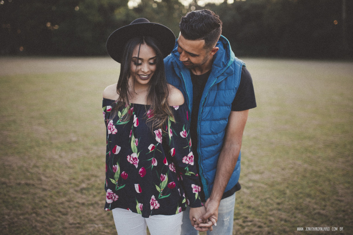 Ensaio em Rio Claro-SP, casal apaixonado, natureza - love, amor, casal, Jonathan Januario, foto, fotografia, Araras, leme, limeira,campinas, São Paulo, folk, lifeStyle, Vsco, montanha, foto na fazenda