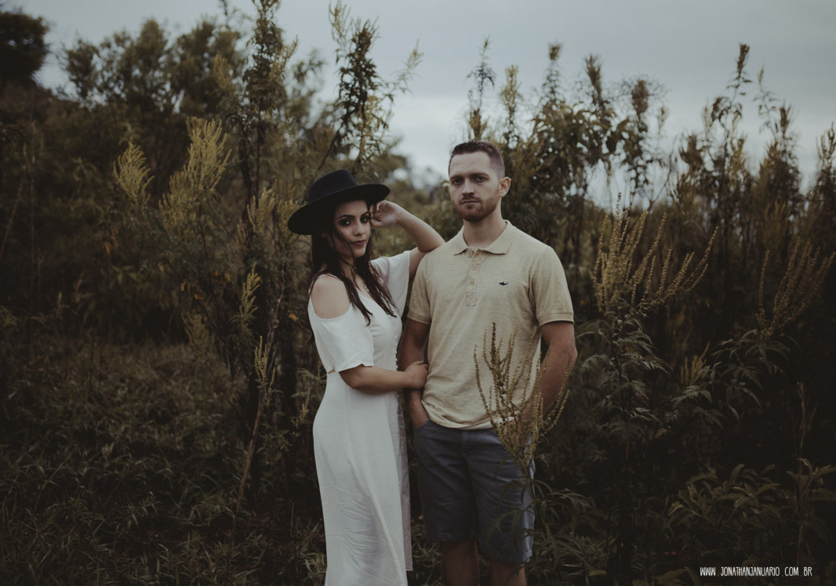 Ensaio em Rio Claro-SP, casal apaixonado, natureza - love, amor, casal, Jonathan Januario, foto, fotografia, Araras, leme, limeira,campinas, São Paulo, folk, lifeStyle, Vsco, montanha, foto na fazenda, Serra negra