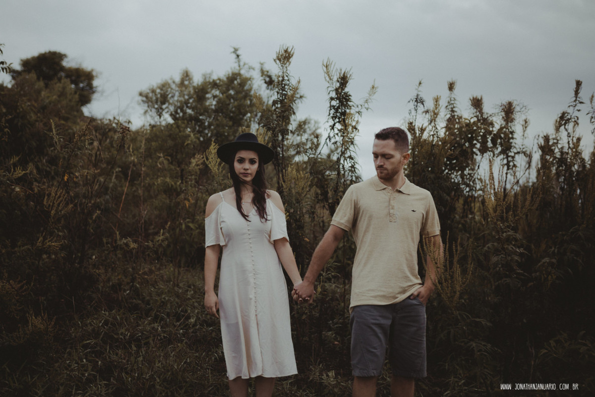 Ensaio em Rio Claro-SP, casal apaixonado, natureza - love, amor, casal, Jonathan Januario, foto, fotografia, Araras, leme, limeira,campinas, São Paulo, folk, lifeStyle, Vsco, montanha, foto na fazenda, Serra negra