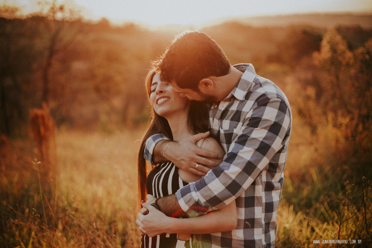 Ensaio em Rio Claro-SP, casal apaixonado, natureza - love, amor, casal, Jonathan Januario, foto, fotografia, Araras, leme, limeira,campinas, São Paulo, folk, lifeStyle, Vsco, montanha, foto na fazenda
