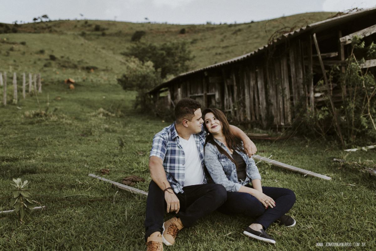Ensaio em Rio Claro-SP, casal apaixonado, natureza - love, amor, casal, Jonathan Januario, foto, fotografia, Araras, leme, limeira,campinas, São Paulo, folk, lifeStyle, Vsco, montanha, foto na fazenda