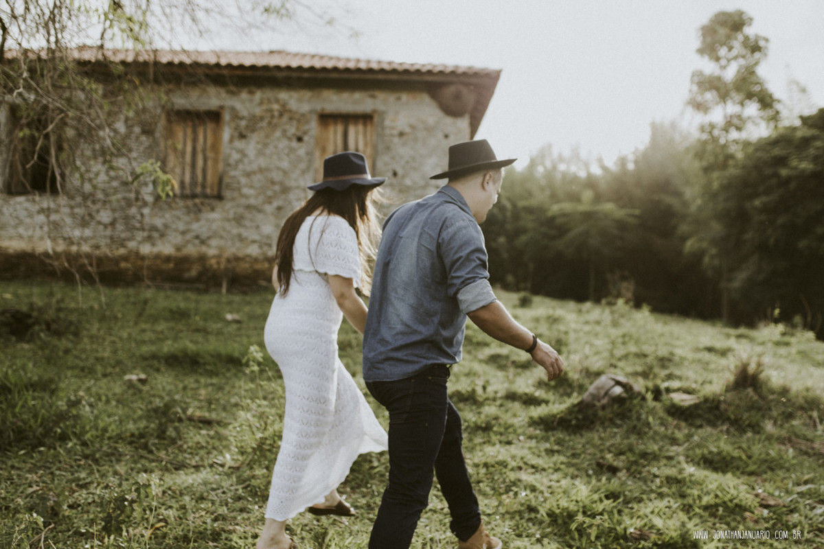 Ensaio em Rio Claro-SP, casal apaixonado, natureza - love, amor, casal, Jonathan Januario, foto, fotografia, Araras, leme, limeira,campinas, São Paulo, folk, lifeStyle, Vsco, montanha, foto na fazenda