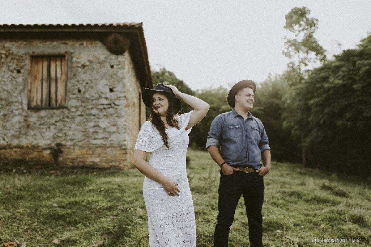 Ensaio em Rio Claro-SP, casal apaixonado, natureza - love, amor, casal, Jonathan Januario, foto, fotografia, Araras, leme, limeira,campinas, São Paulo, folk, lifeStyle, Vsco, montanha, foto na fazenda