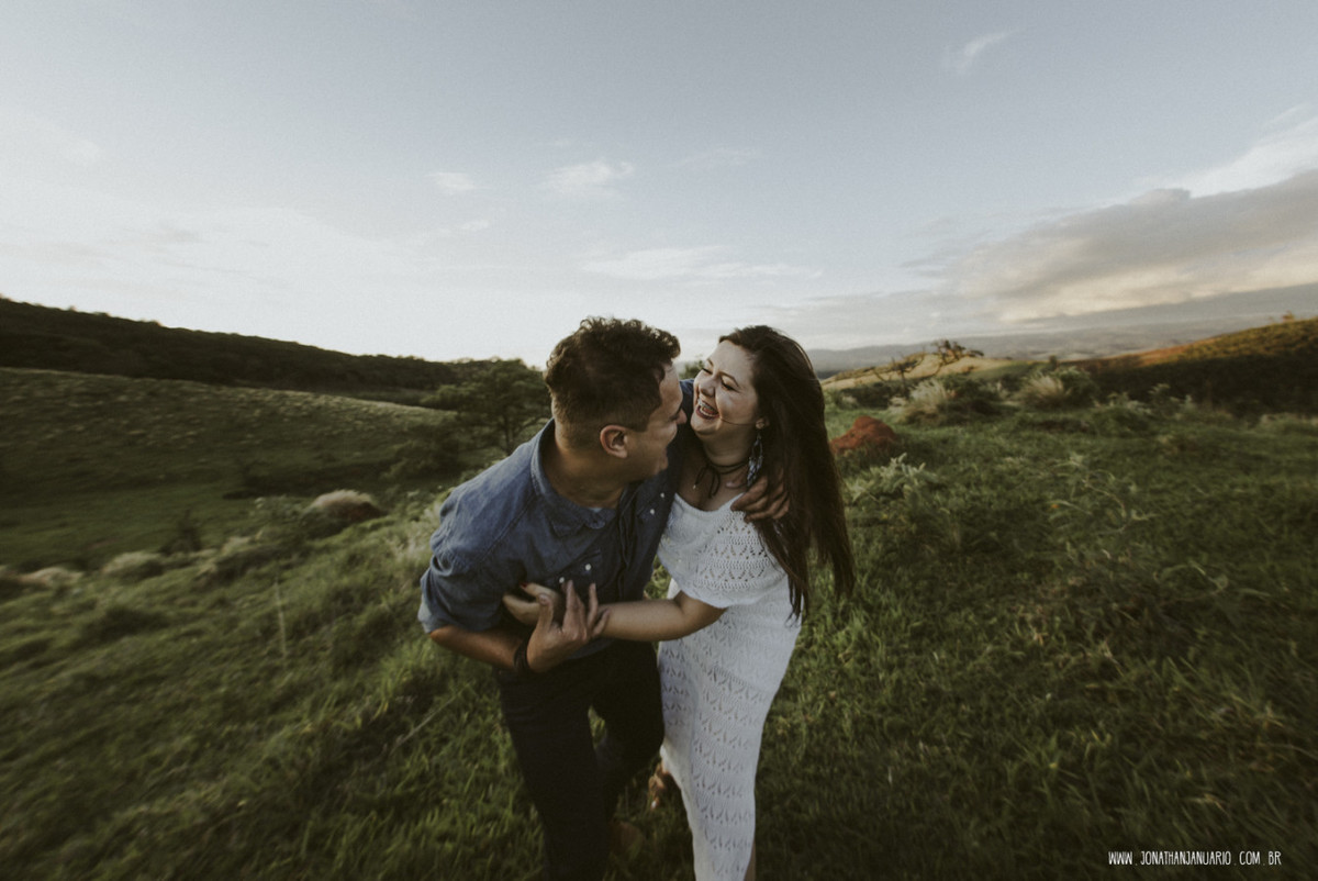 Ensaio em Rio Claro-SP, casal apaixonado, natureza - love, amor, casal, Jonathan Januario, foto, fotografia, Araras, leme, limeira,campinas, São Paulo, folk, lifeStyle, Vsco, montanha, foto na fazenda