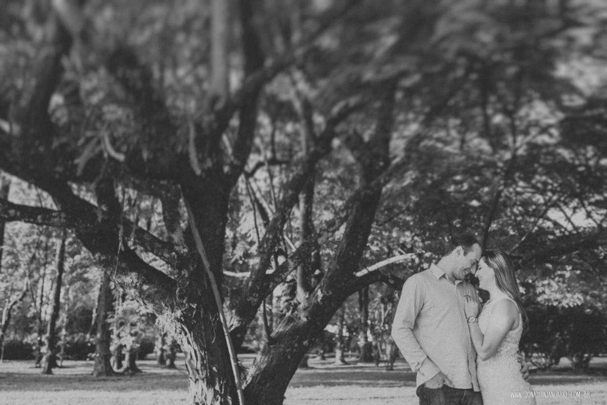 Ensaio em Rio Claro-SP, casal apaixonado, natureza - love, amor, casal, Jonathan Januario, foto, fotografia, Araras, leme, limeira,campinas, São Paulo, folk, lifeStyle, Vsco, montanha, foto na fazenda,Holambra-SP, cidade das flores