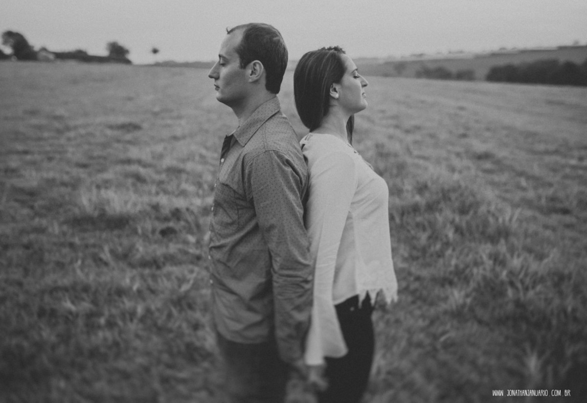 Ensaio em Rio Claro-SP, casal apaixonado, natureza - love, amor, casal, Jonathan Januario, foto, fotografia, Araras, leme, limeira,campinas, São Paulo, folk, lifeStyle, Vsco, montanha, foto na fazenda,Holambra-SP, cidade das flores