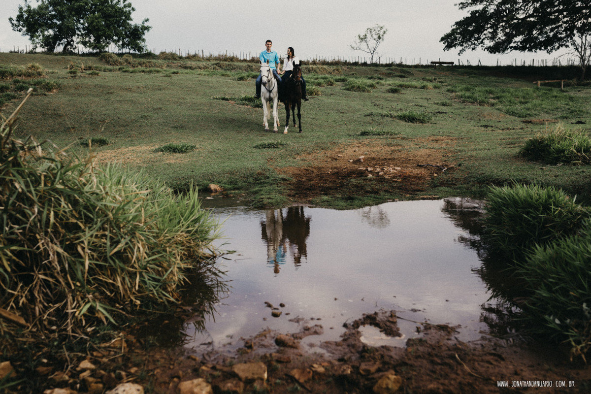 Ensaio em Rio Claro-SP, casal apaixonado, natureza - love, amor, casal, Jonathan Januario, foto, fotografia, Araras, leme, limeira,campinas, São Paulo, folk, lifeStyle, Vsco, montanha, foto na fazenda, hípica, cavalos,amazona,cavalheiro