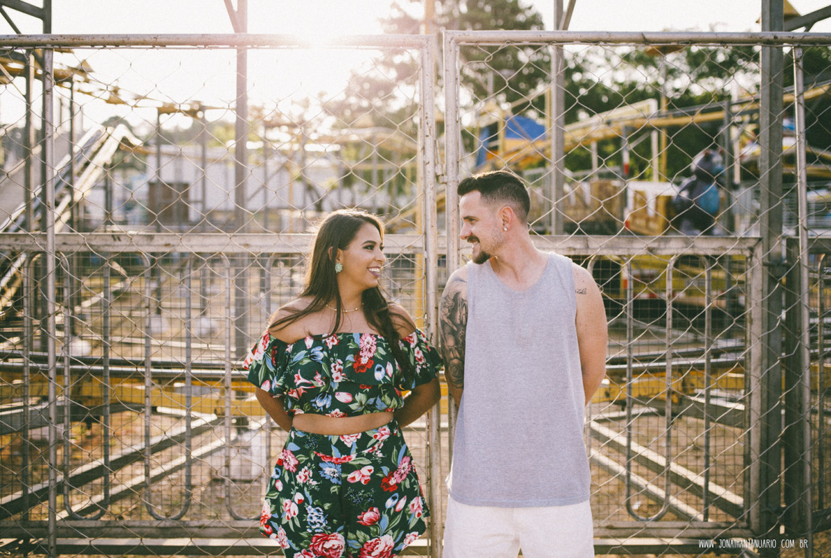 Ensaio em Rio Claro-SP, casal apaixonado, natureza - love, amor, casal, Jonathan Januario, foto, fotografia, Araras, leme, limeira,campinas, São Paulo, folk, lifeStyle, Vsco, montanha, foto na fazenda,parque de diversao,montanha russa